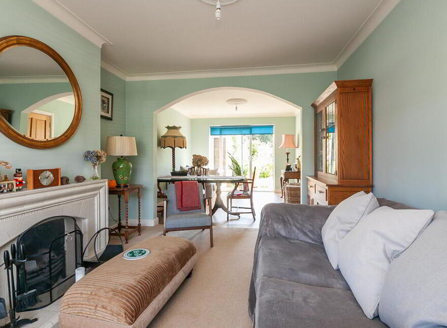 33 Kingsway Park, Belfast, BT5 7EW