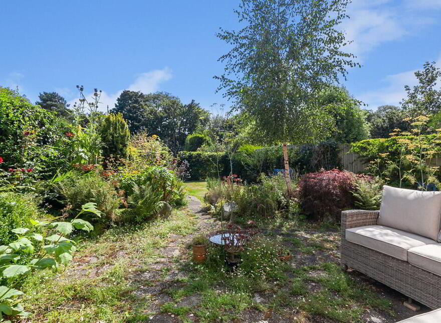 33 Kingsway Park, Belfast, BT5 7EW