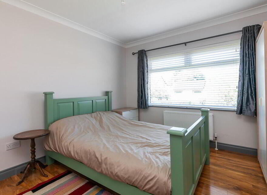 33 Kingsway Park, Belfast, BT5 7EW