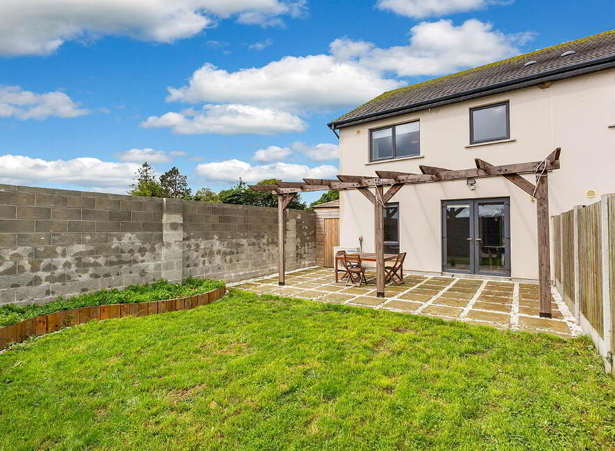 16 The Heights Oldbridge Manor Drogheda Co Meath