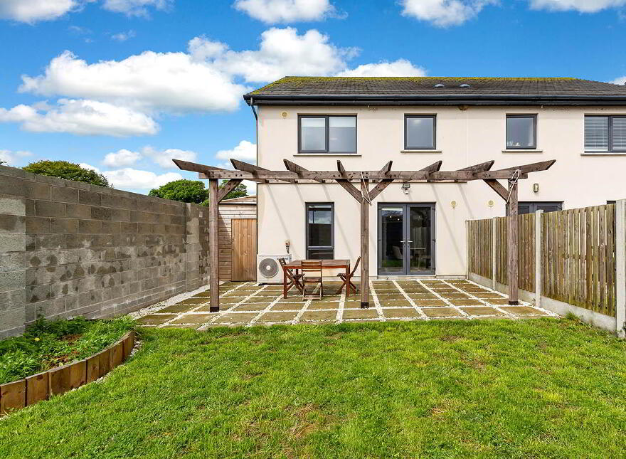 16 The Heights Oldbridge Manor Drogheda Co Meath