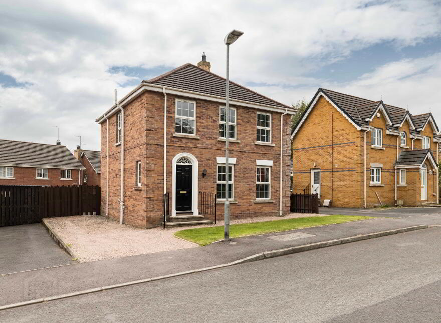 40 Summerhill, Banbridge, BT32 3LJ