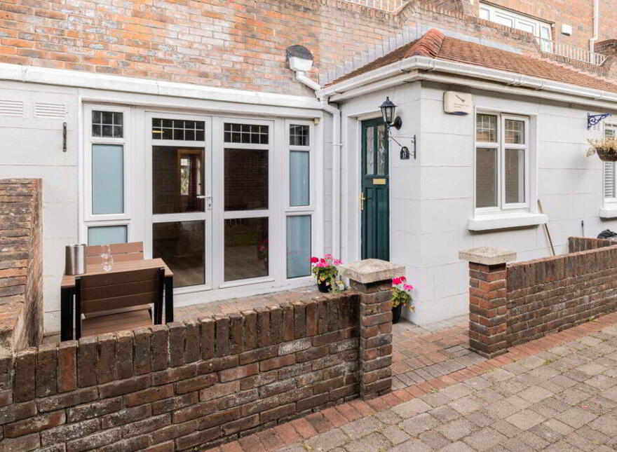 Apt 17, Heath Square, McKee Avenue, Finglas, Dublin, D11KN32