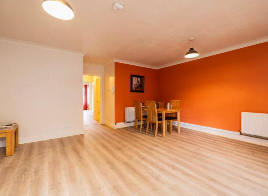 Apt 17, Heath Square, McKee Avenue, Finglas, Dublin, D11KN32