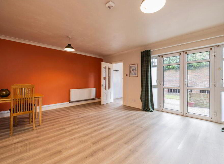 Apt 17, Heath Square, McKee Avenue, Finglas, Dublin, D11KN32