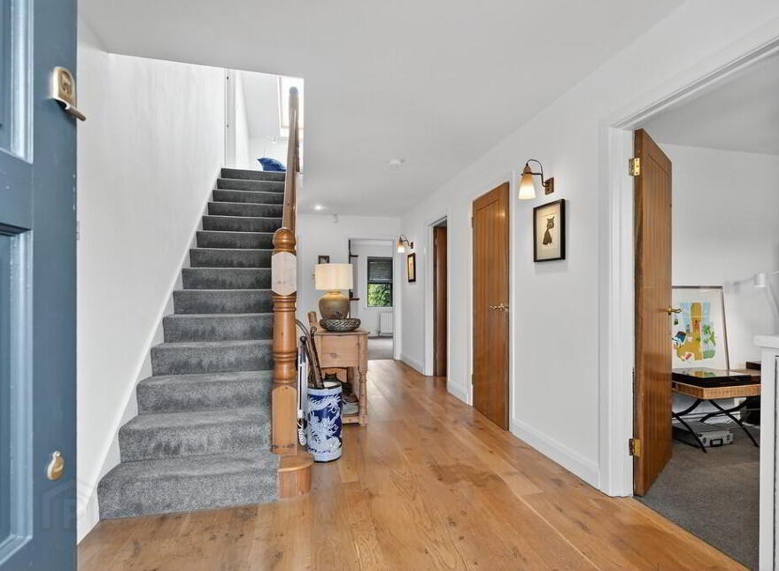 5 Manse Park, Carryduff, Belfast, BT8 8RX