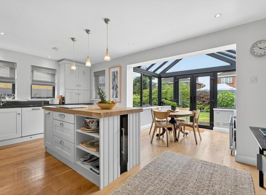5 Manse Park, Carryduff, Belfast, BT8 8RX
