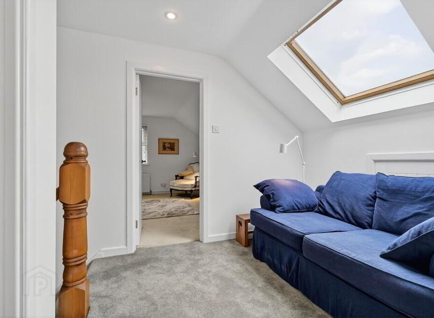 5 Manse Park, Carryduff, Belfast, BT8 8RX