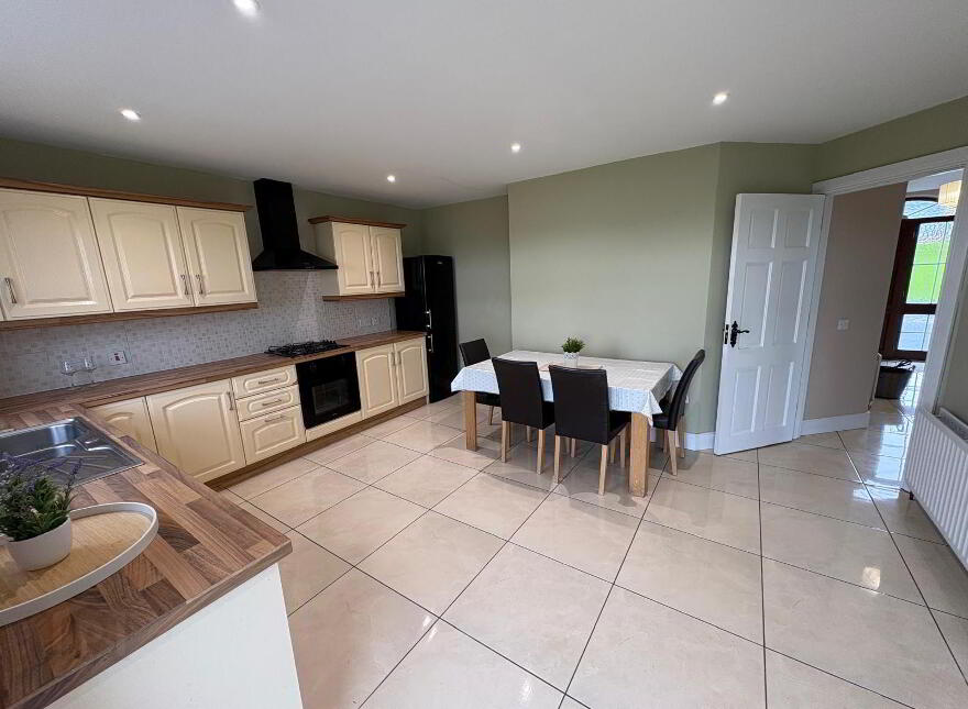 7 Oran Hill, Letterkenny, F92KPW2