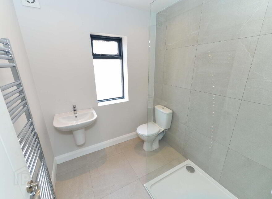 34 Aigburth Park, Belfast, BT4 1PQ