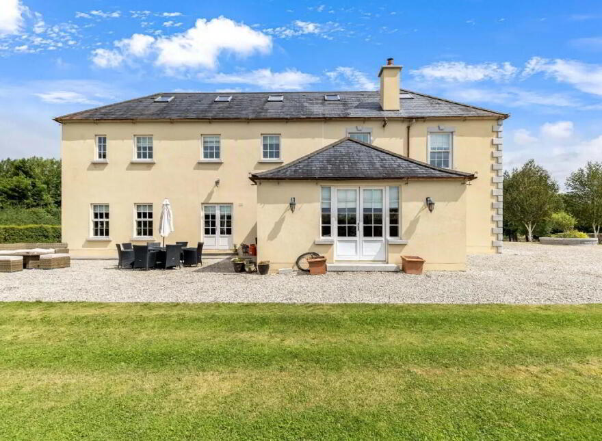 Friarspark House, On Approx, 17.9 Hec (44 Acres), Friarspark, Trim, C15A0C5