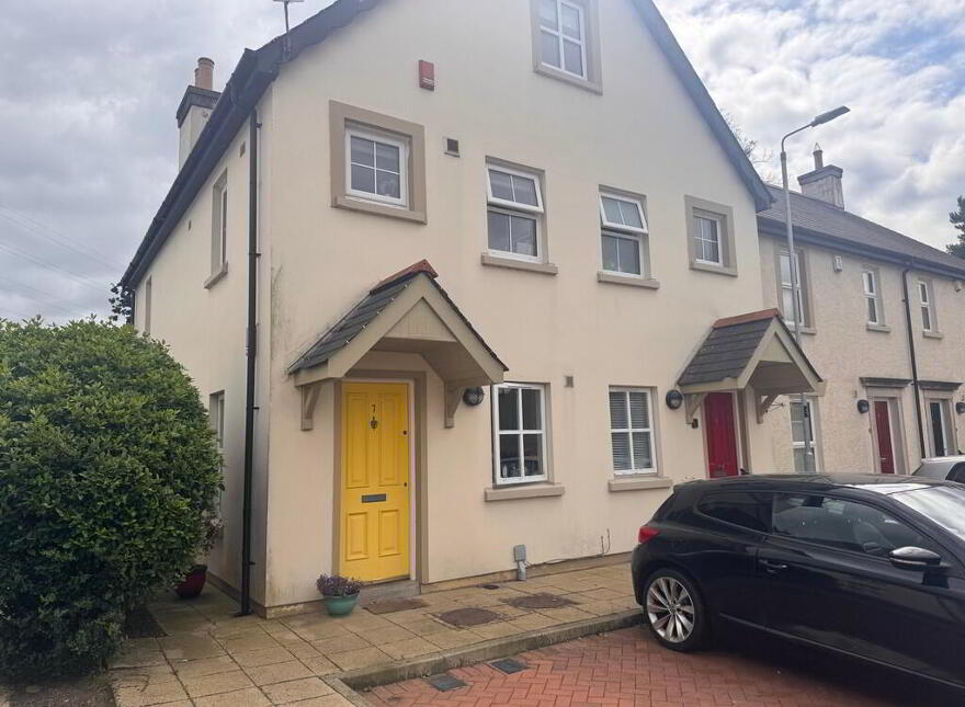 7 Drumbeg Cottages, Dunmurry, Belfast, BT17 9LY