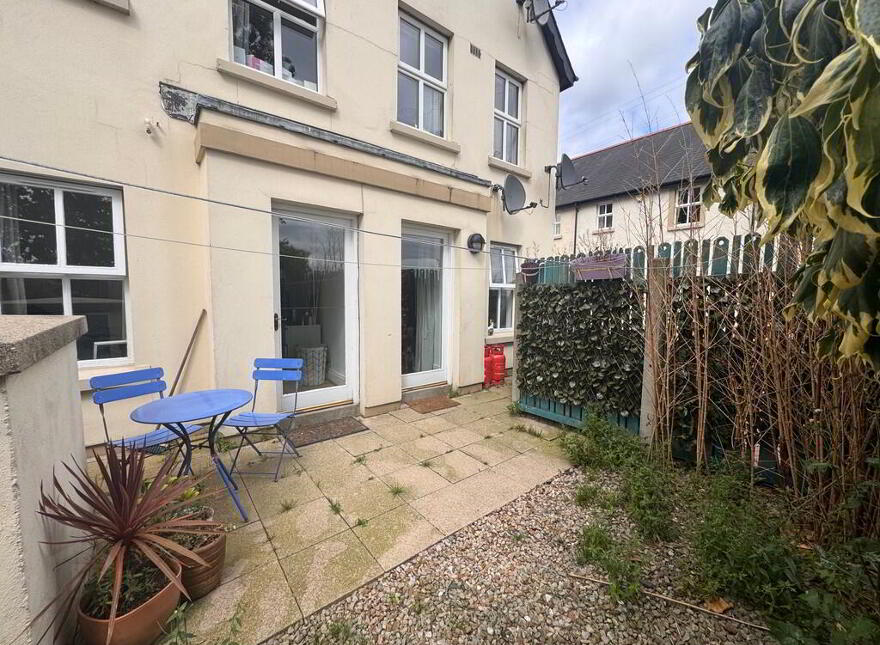7 Drumbeg Cottages, Dunmurry, Belfast, BT17 9LY