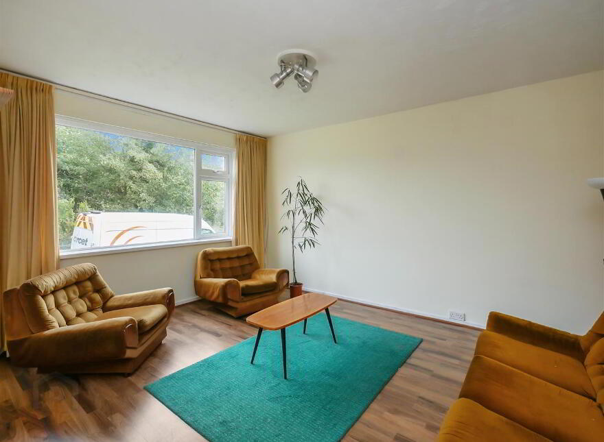 21 Burnside Park, Saintfield Road, Belfast, BT8 6HU