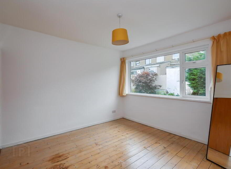 21 Burnside Park, Saintfield Road, Belfast, BT8 6HU