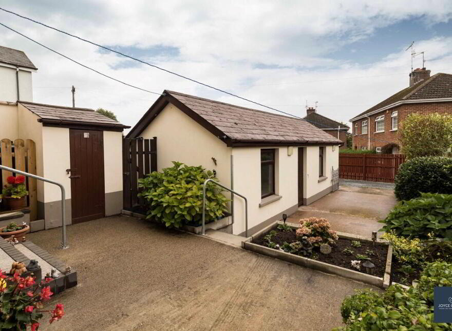 107 Brownstown Road, Portadown, BT62 3PZ