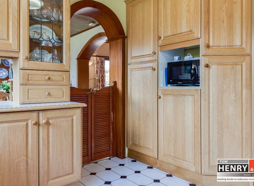 Molesworth House, 30 Molesworth Road, Cookstown, BT80 8NR