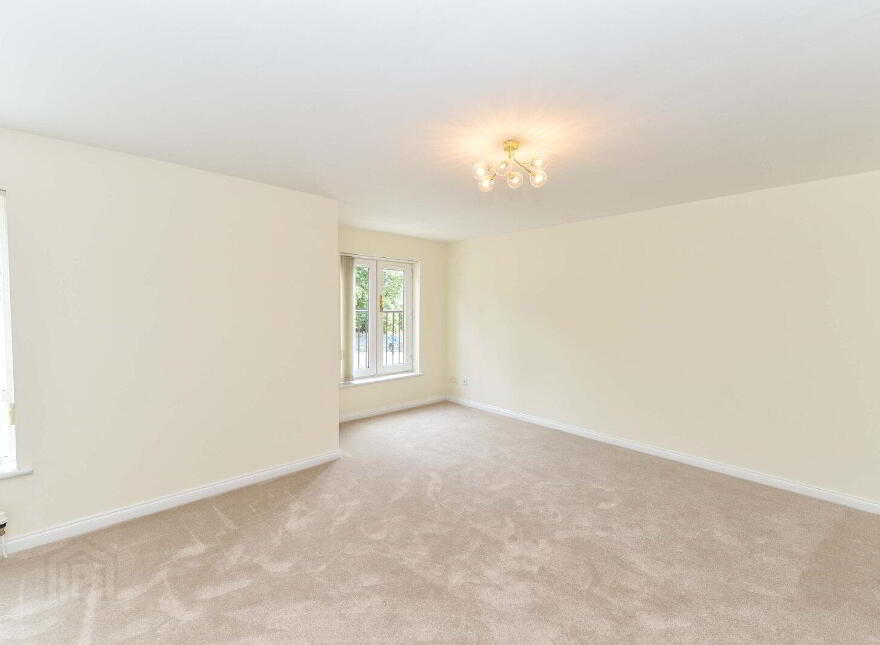 10 Victoria Court, Upper North Street, Newtownards, BT23 4JD
