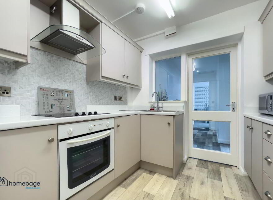 42 Rossdowney Drive, Derry / Londonderry, BT47 5PR