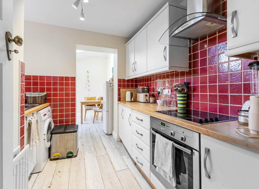 54 Ladas Drive, Belfast, BT6 9FT