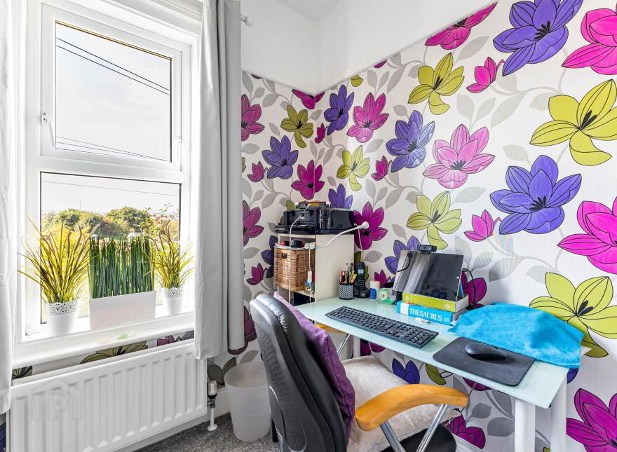 54 Ladas Drive, Belfast, BT6 9FT