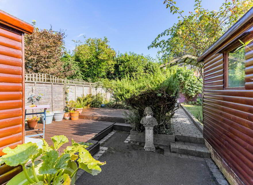 54 Ladas Drive, Belfast, BT6 9FT