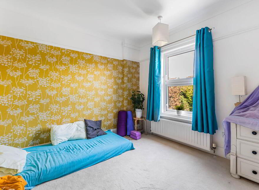 54 Ladas Drive, Belfast, BT6 9FT