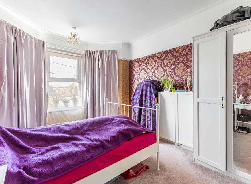 54 Ladas Drive, Belfast, BT6 9FT