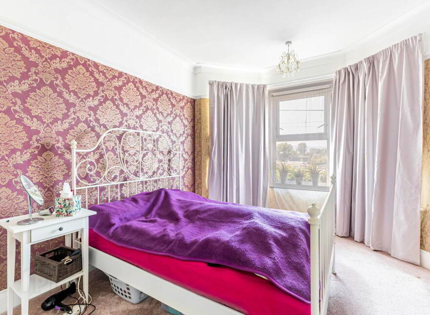 54 Ladas Drive, Belfast, BT6 9FT