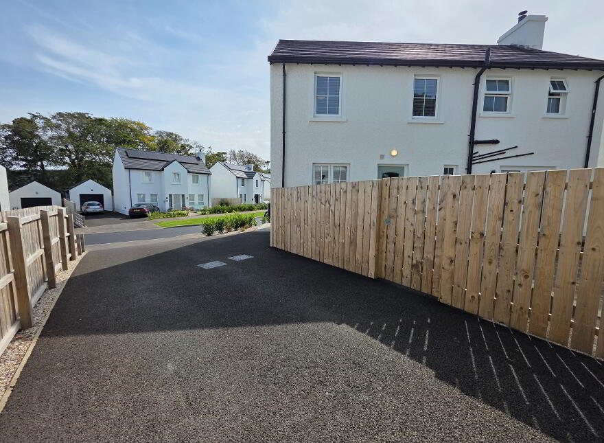 28 The Paddocks, Ballycastle, BT54 6FG