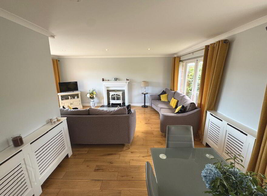 38 Craigowen Road, Carrickfergus, BT38 7NE