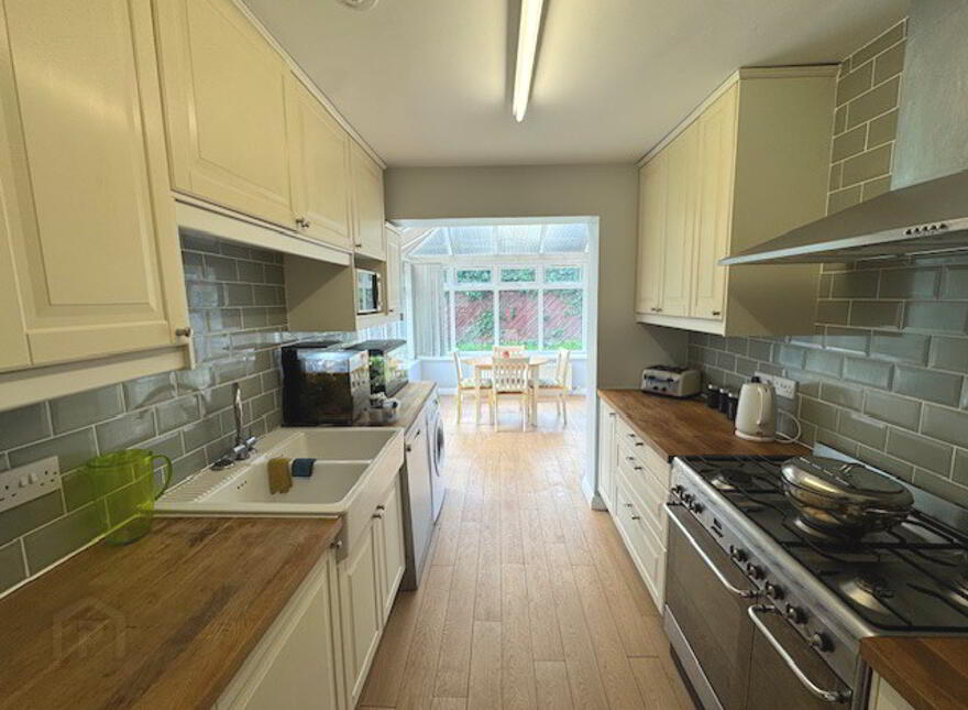 38 Craigowen Road, Carrickfergus, BT38 7NE