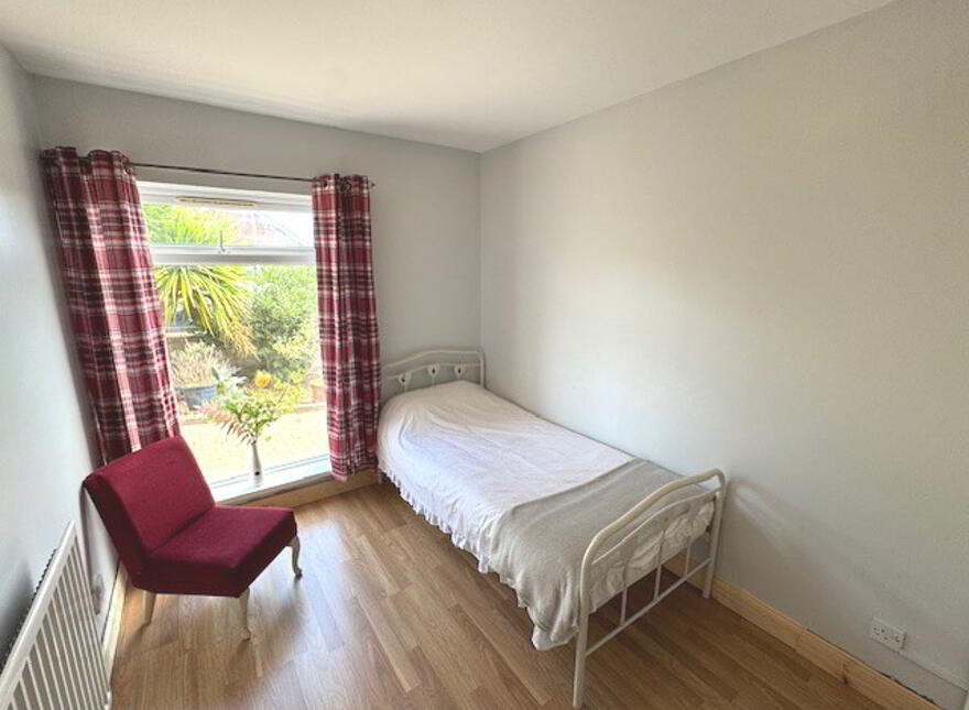 38 Craigowen Road, Carrickfergus, BT38 7NE