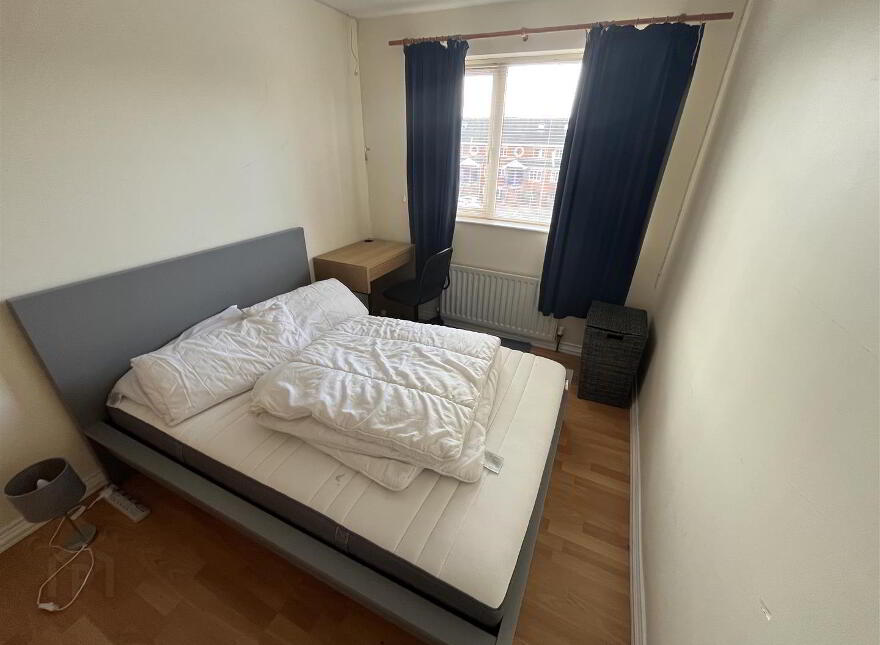 36 Fitzwilliam Square, Belfast, BT7 1JH