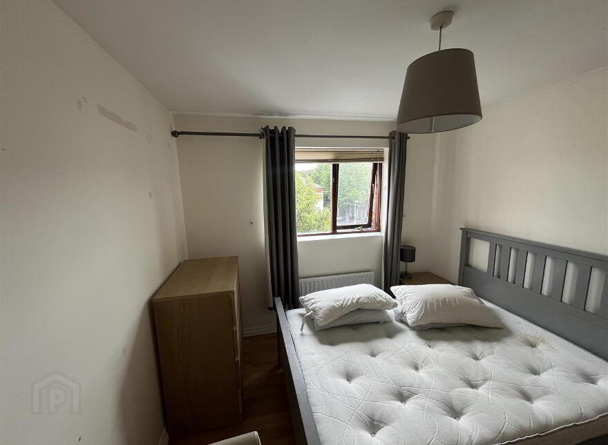 36 Fitzwilliam Square, Belfast, BT7 1JH