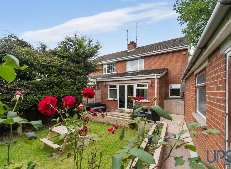 42c Cloona Park, Dunmurry, Belfast, BT17 0HQ
