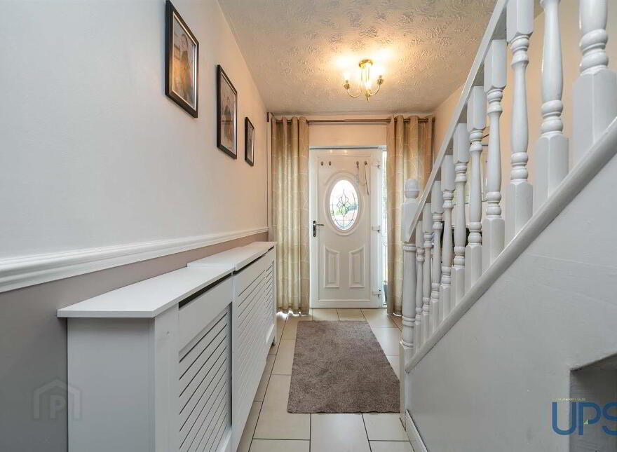 42c Cloona Park, Dunmurry, Belfast, BT17 0HQ