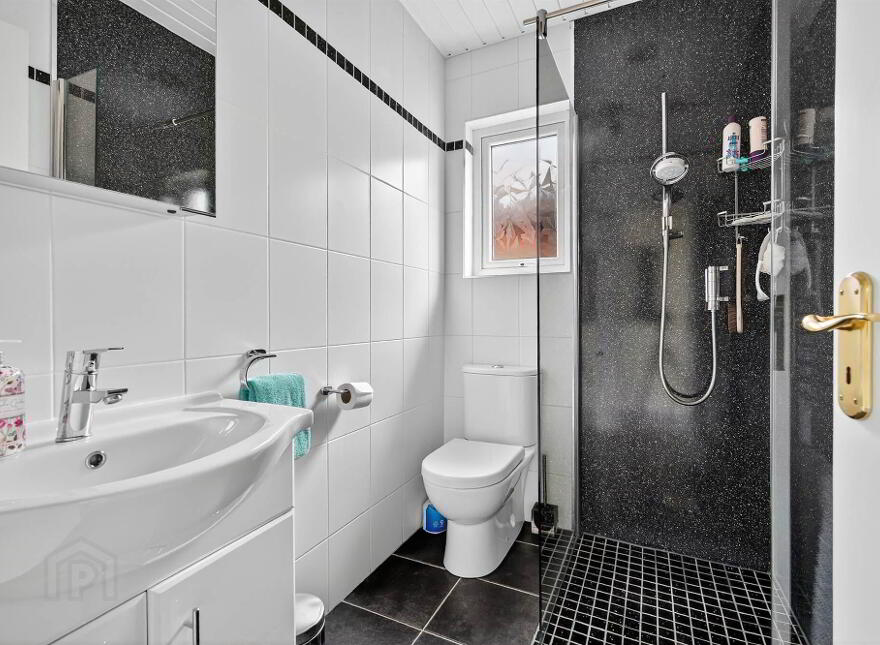 43 Beechill Park West, Belfast, BT8 6NW