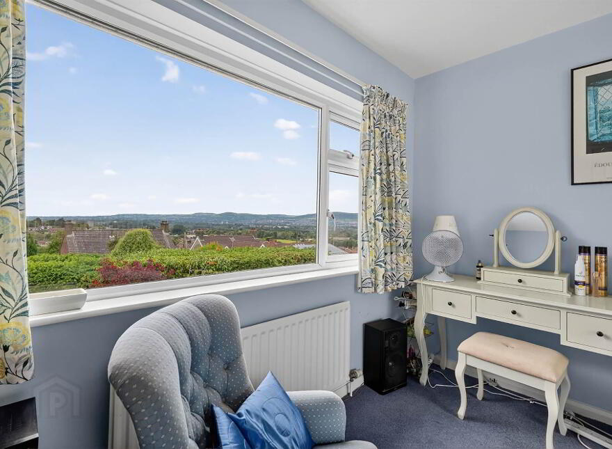 43 Beechill Park West, Belfast, BT8 6NW