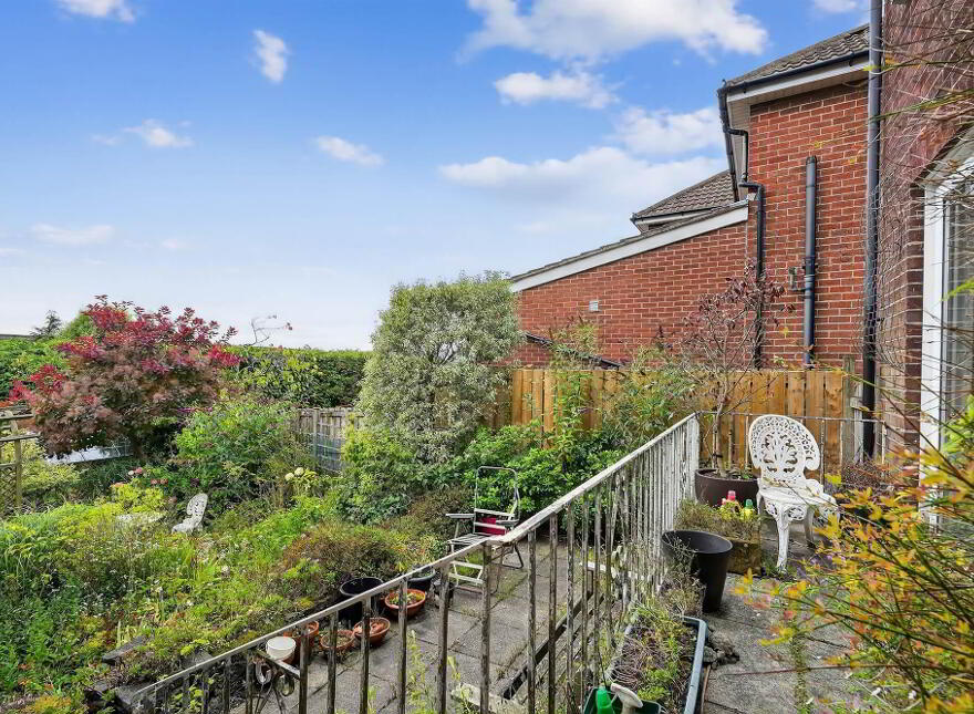 43 Beechill Park West, Belfast, BT8 6NW
