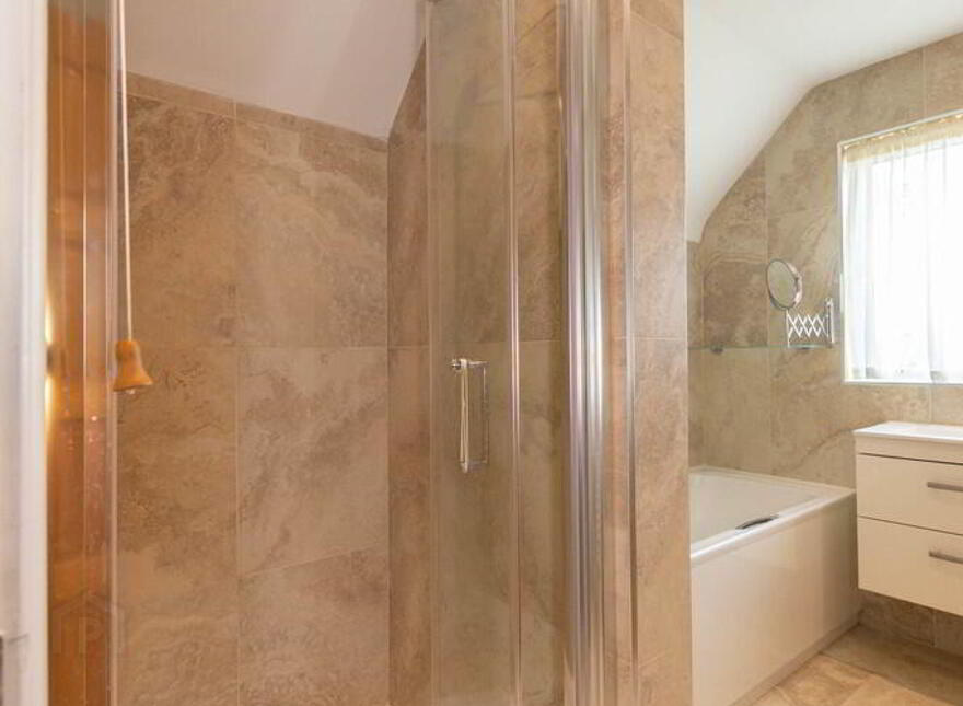 10 Farm Lodge Road, Greenisland, Carrickfergus, BT38 8XH