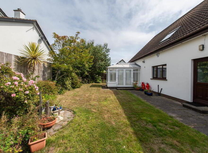 10 Farm Lodge Road, Greenisland, Carrickfergus, BT38 8XH