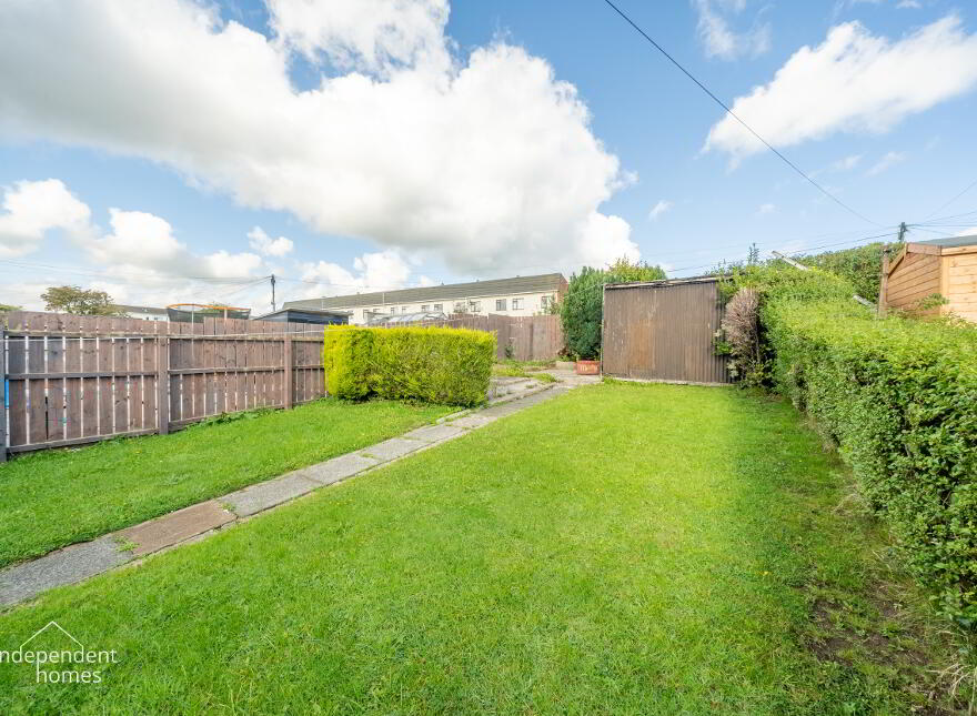 33 Wellington Avenue, Larne, BT40 1EH