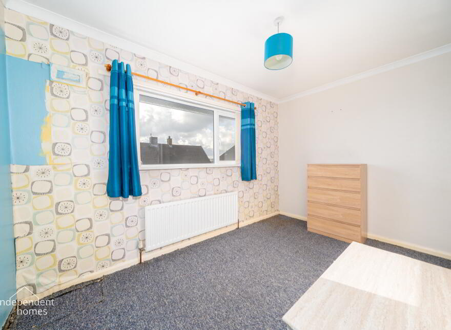 33 Wellington Avenue, Larne, BT40 1EH