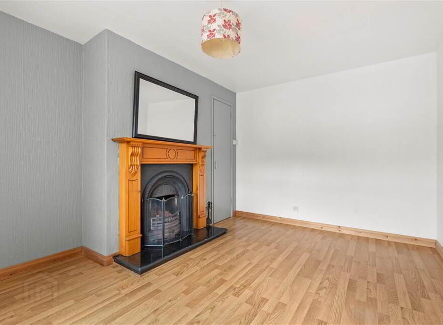 24 Beachlands, Carnlough, BT44 0HN