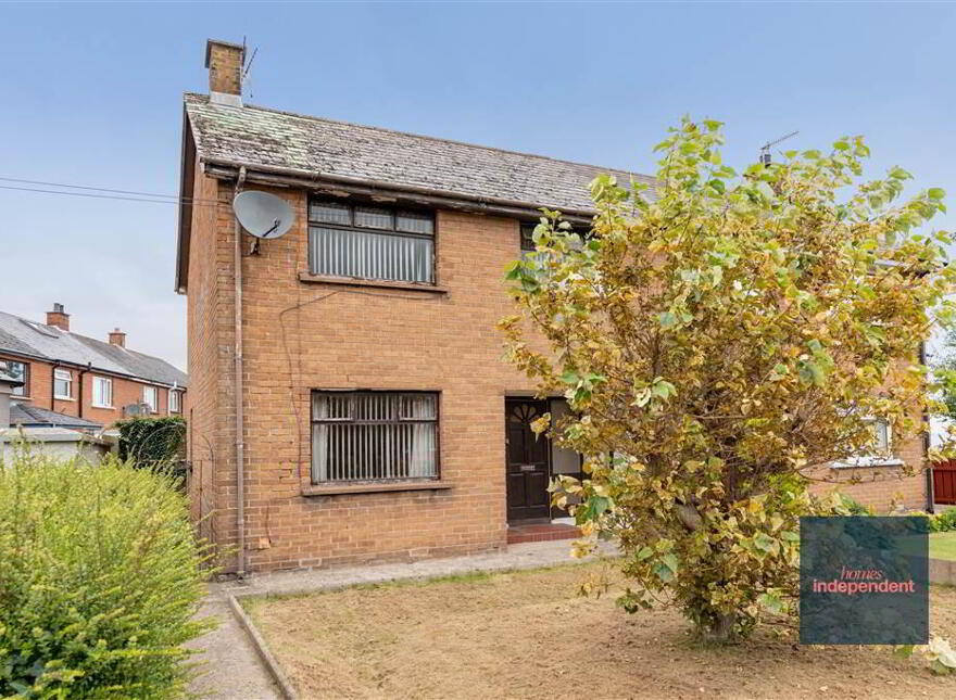24 Beachlands, Carnlough, BT44 0HN photo