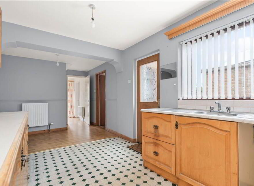 24 Beachlands, Carnlough, BT44 0HN