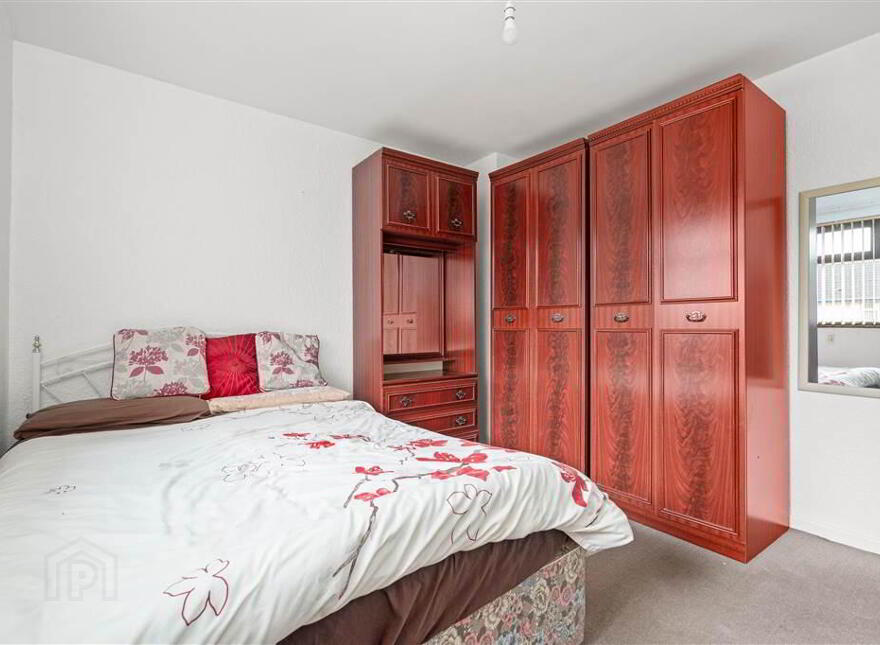 24 Beachlands, Carnlough, BT44 0HN
