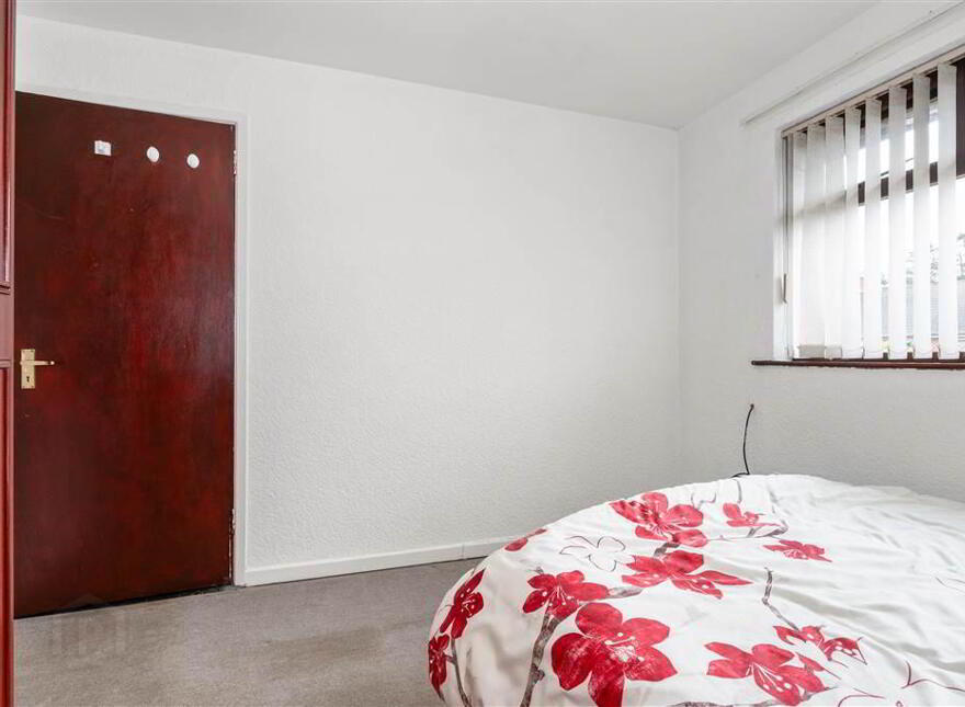 24 Beachlands, Carnlough, BT44 0HN