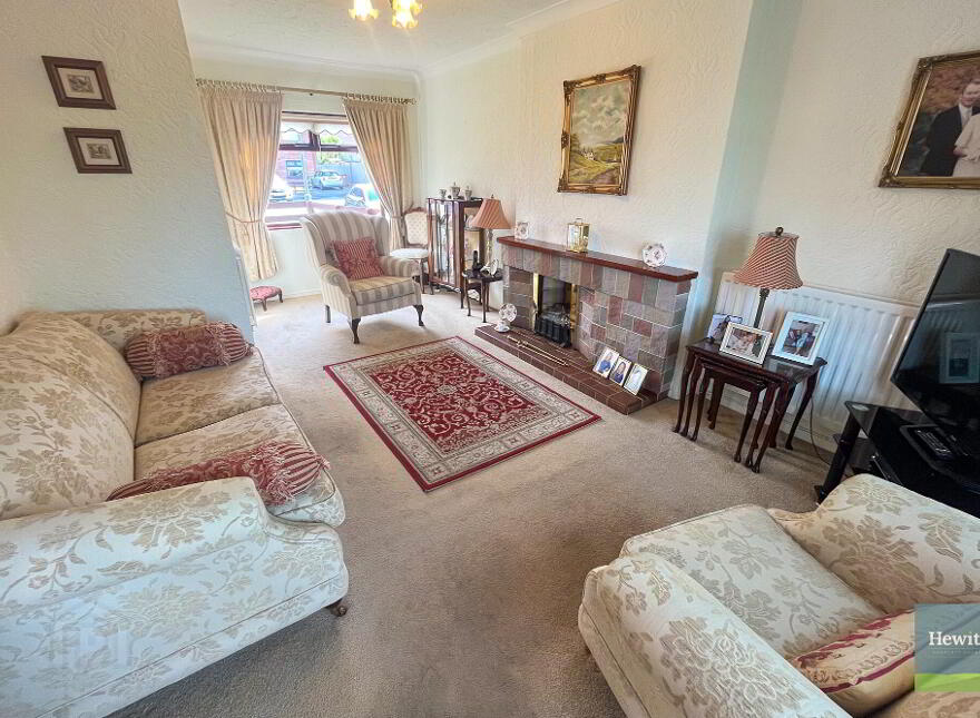 10 Maypole Park, Dromore, BT25 1SH